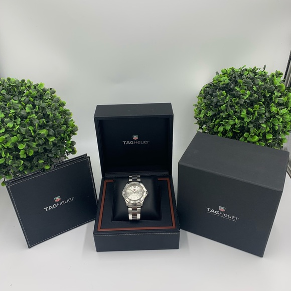 Tag Heuer Aquaracer timepiece